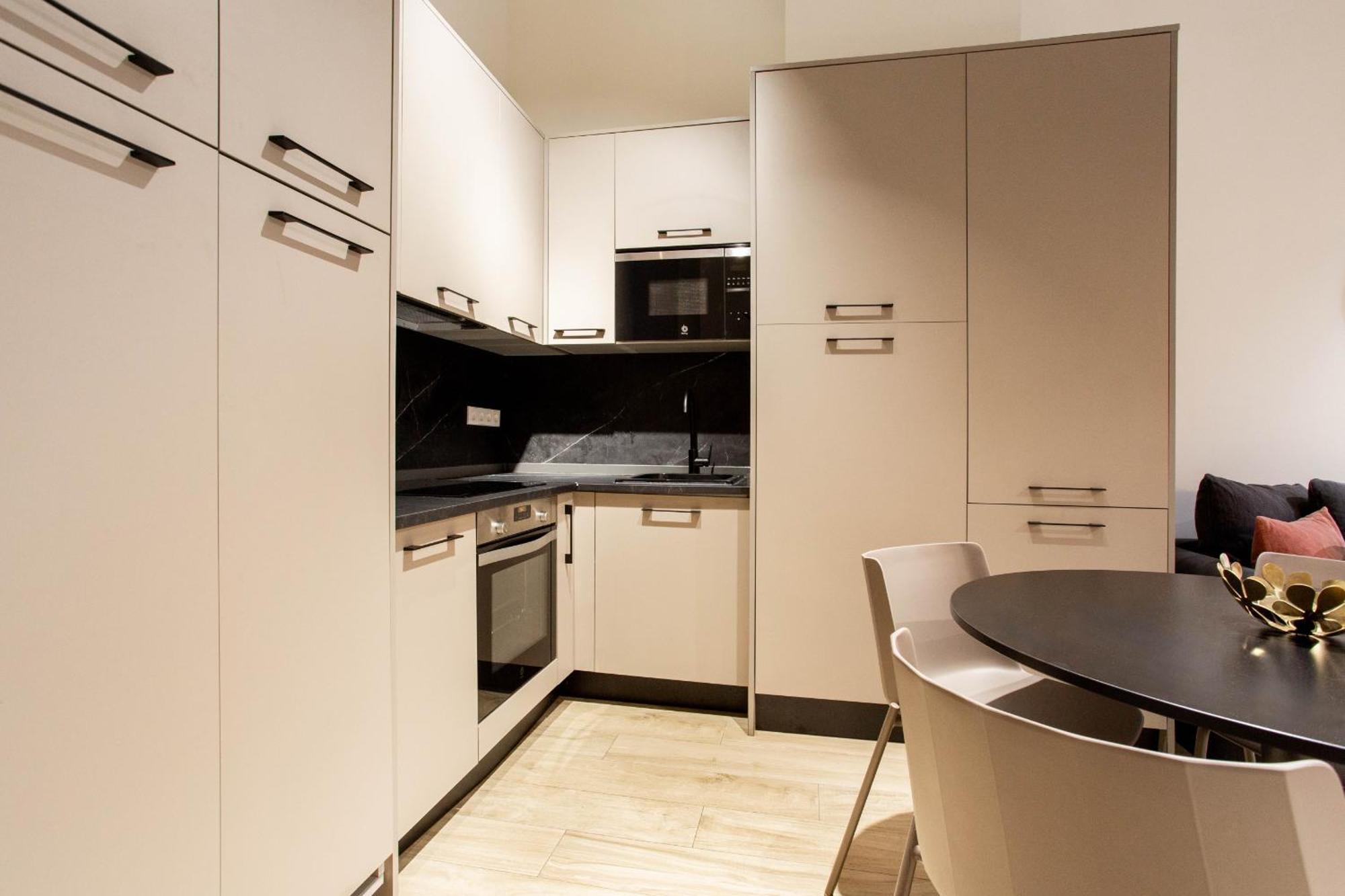 Castilla En Madrid Exterior photo