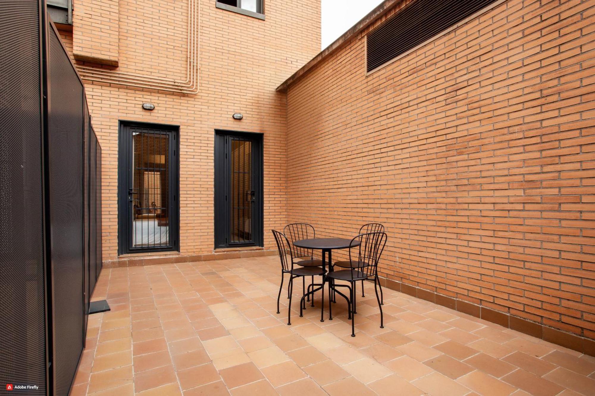 Castilla En Madrid Exterior photo
